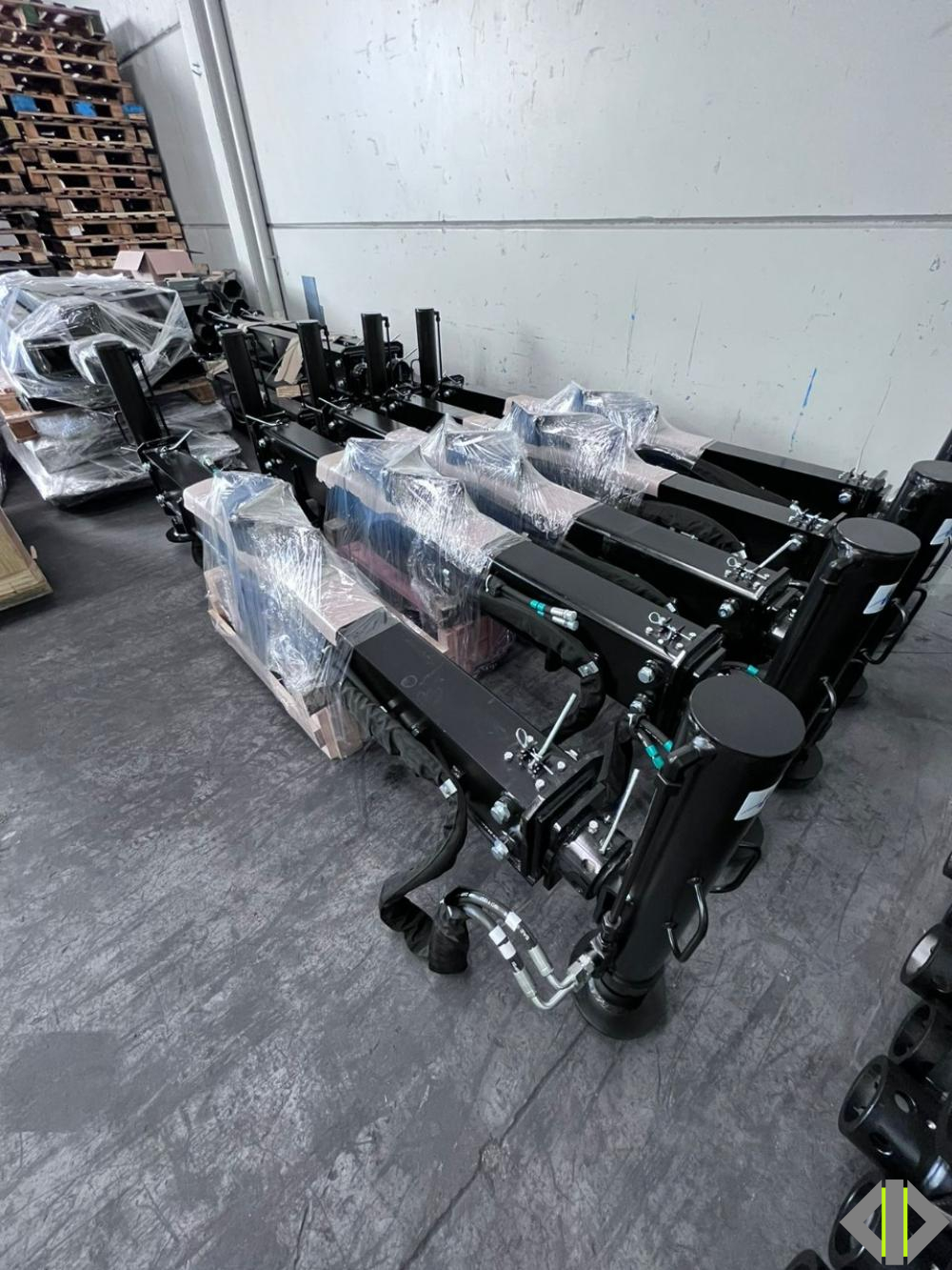 ESTABILIZADORES ADICIONAIS PARA GUINDASTE