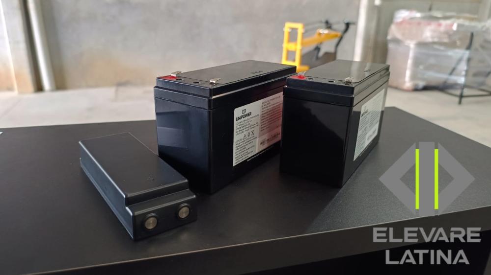 BATERIA PARA RADIO CONTROLE